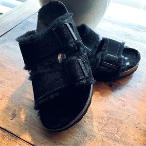 Birkenstock Arizona Shearling Black Sandals